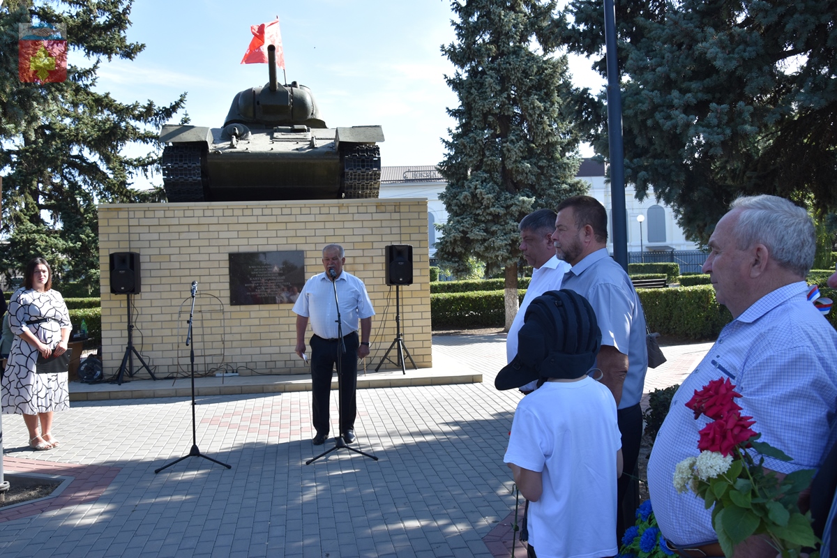 В Кантемировке отметили День танкиста.