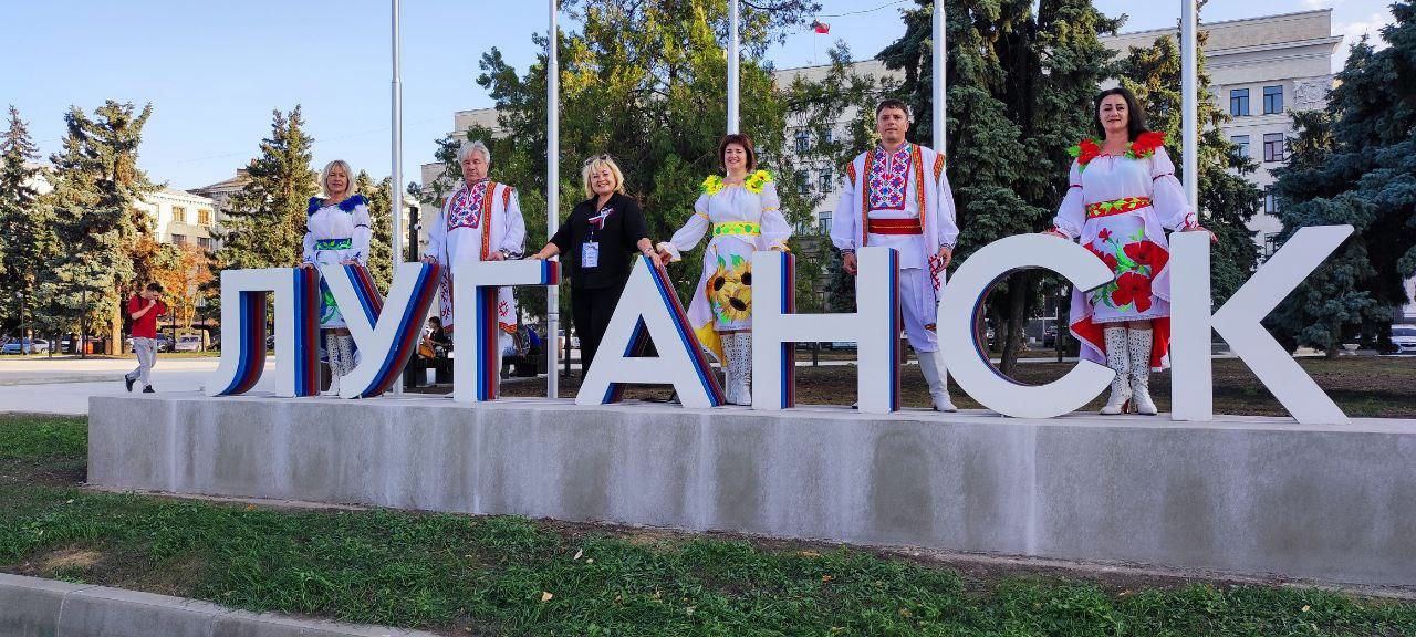 Кантемировские вокалисты выступили на сценах городов ЛНР.